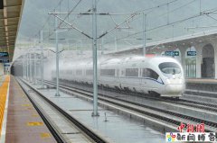 西安至安康高铁启动试运